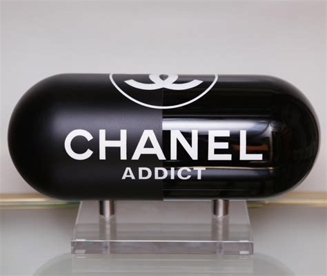 chanel addict paris